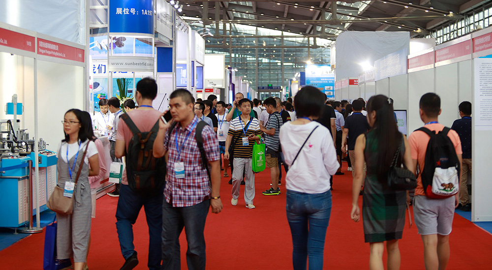 2018���ʮ������������������ļ�չ����ٰ�